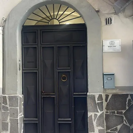 House Caracciolo By Loveinthetravel-3